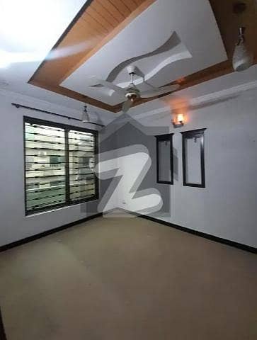 G-13 25x40 House Available For Sale