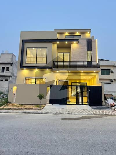 7.2 Marla House | Charming Location | 60 Feet Road | Kohistan Enclave Wah Cantt