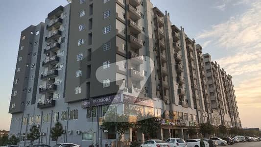 ڈائمنڈ مال اینڈ ریزیڈنسی گلبرگ گرینز,گلبرگ,اسلام آباد میں 3 کمروں کا 6 مرلہ فلیٹ 1.7 کروڑ میں برائے فروخت۔