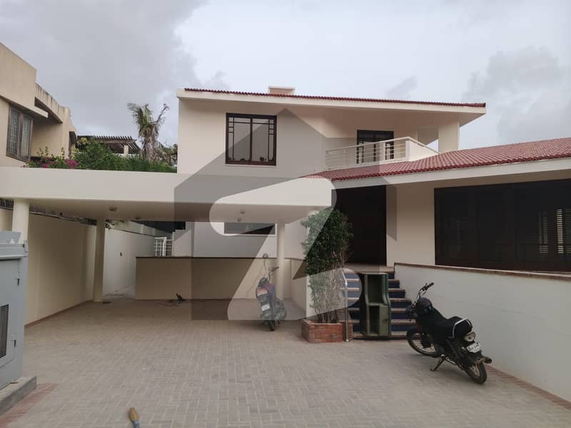 2000 Yard Bungalow For Rent 2000 Yard Bungalow For Rent