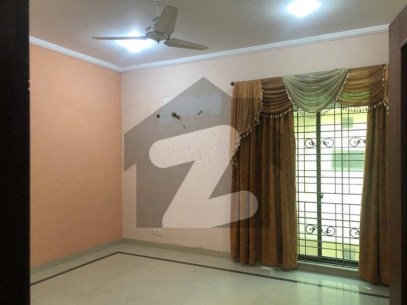 5 Marla Portion For Rent