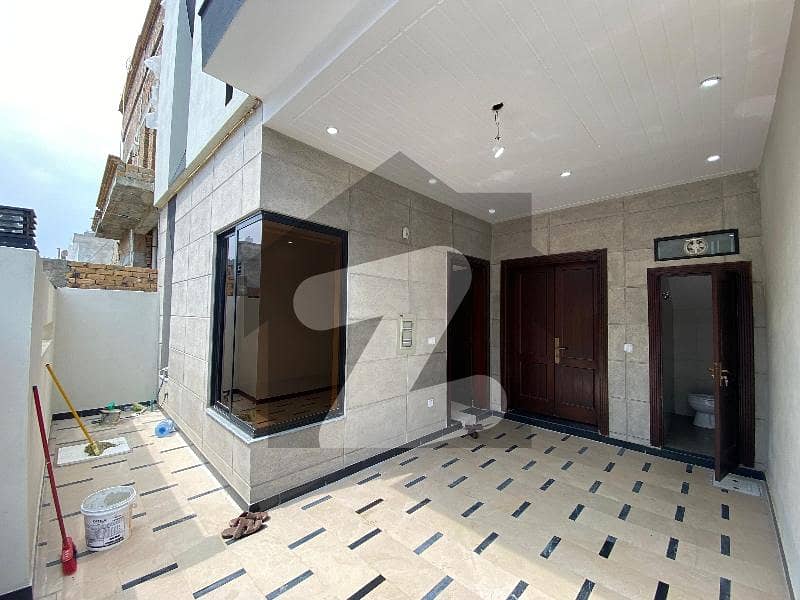 Prime Location Golden Opportunity! Prime Location Golden Opportunity!