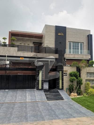ORIGINAL PRICE ORIGINAL PICS 1 KANAL HOUSE FOR SALE IN DHA PHASE 7
