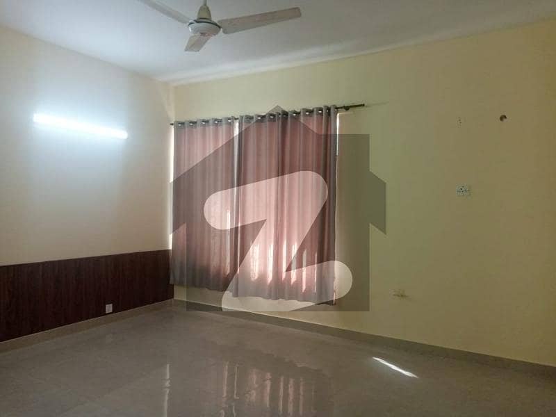 20 MARLA FULL HOUSE AVAILABLE FOR RENT IN F-8 20 MARLA FULL HOUSE AVAILABLE FOR RENT IN F-8