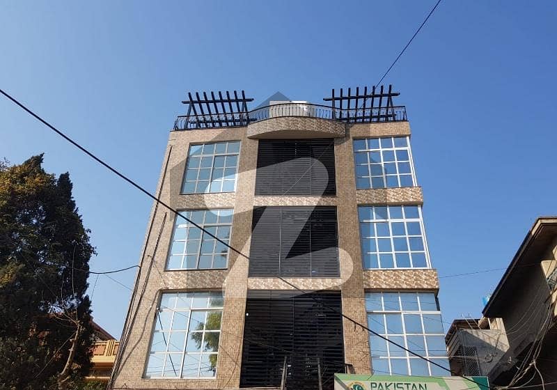 سیٹیلائیٹ ٹاؤن راولپنڈی میں 5 مرلہ عمارت 12.0 کروڑ میں برائے فروخت۔ سیٹیلائیٹ ٹاؤن راولپنڈی میں 5 مرلہ عمارت 12.0 کروڑ میں برائے فروخت۔