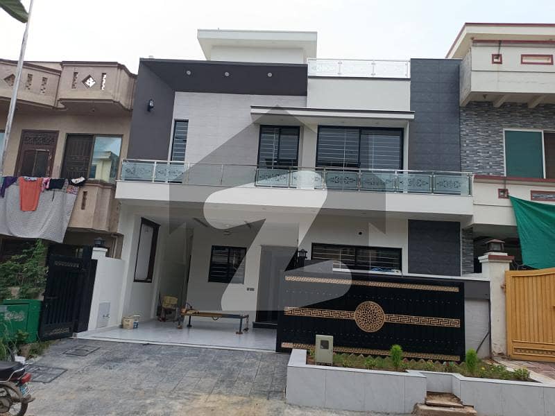 G-13 30x60 Brand New Double Storey House Available G-13 30x60 Brand New Double Storey House Available