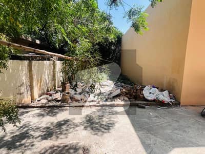 3 Marla Plot For Sale , Dead End Street , Near Foundation University ,