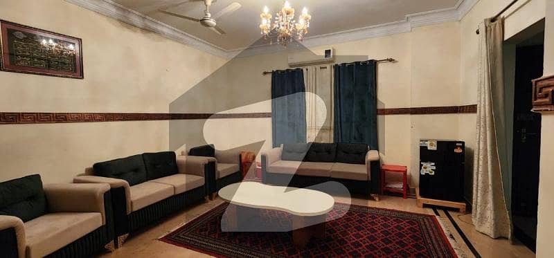 ایف ۔ 11/1 ایف ۔ 11,اسلام آباد میں 3 کمروں کا 14 مرلہ فلیٹ 4.15 کروڑ میں برائے فروخت۔