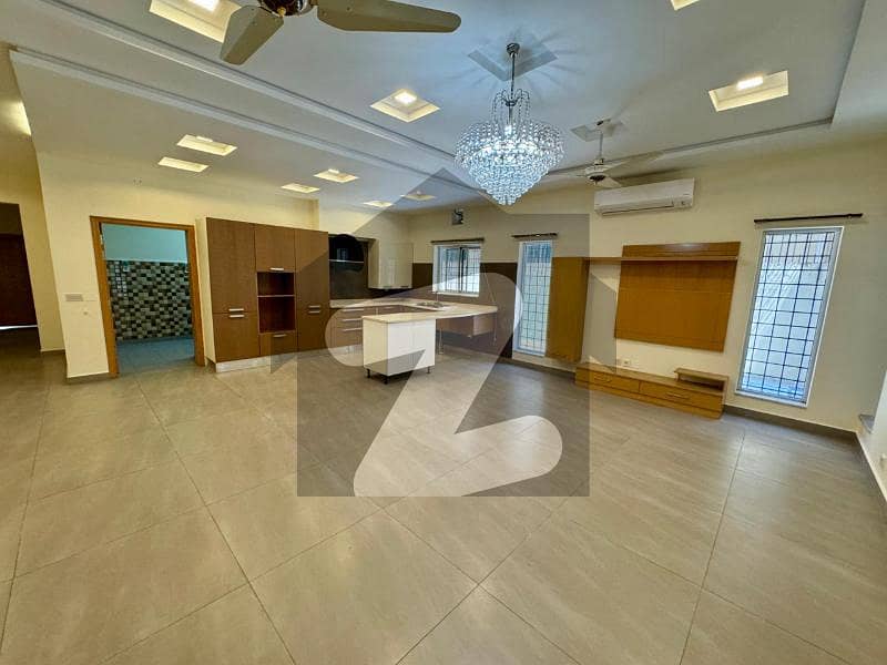 HOUSE FOR RENT IN F 7 ISLAMABAD HOUSE FOR RENT IN F 7 ISLAMABAD