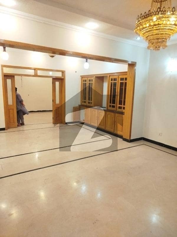 14 Marla Basement Is For Rent 14 Marla Basement Is For Rent