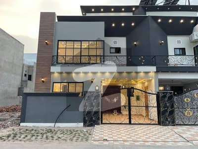 5 MARLA Triple Storey House Available For Rent In Buch Vilas Multan