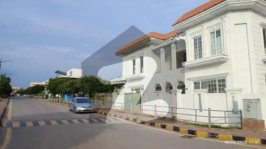 NEAR TO FINISHIG BUILDING NEAR TO MIAN GATE IDEAL INVESTMENT AND RENTAL PURPOSE