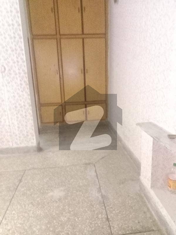 Single Story 10 Marla House For Rent Single Story 10 Marla House For Rent