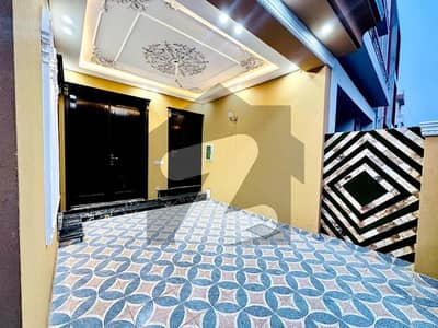 A Prime Location House Of 5 Marla In Central Park Housing Scheme