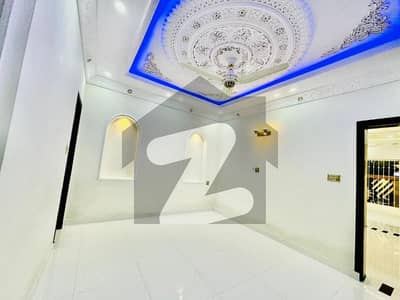Perfect Prime Location 5 Marla House In Grand Avenue Housing Scheme - Block A For sale
