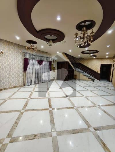 Spacious House for Rent in DHA Phase 5 Karachi Prime Location Near Khayaban-e-Mujahid