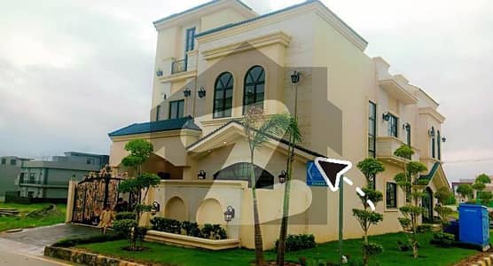 10 Marla Luxury House For Sale In Faisal Town Block C Prime Location