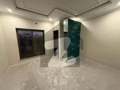 4MARLA BEAUTIFUL BRAND NEW 1ST FLOOR FOR RENT IN SAROBA GARDEN HOUSING SOCIETY, MAIN FEROZPUR ROAD, LAHORE.