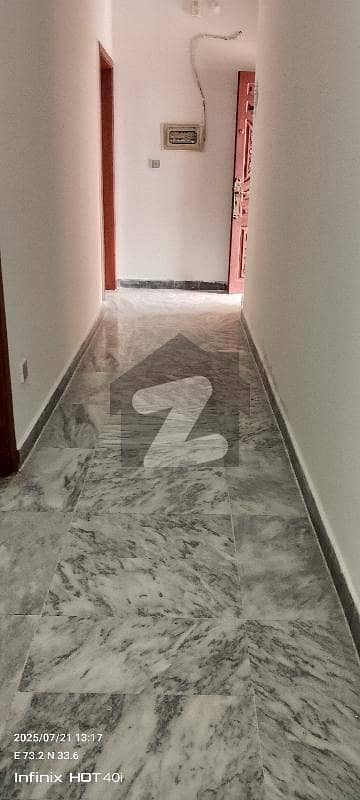 Upper Portion For Rent