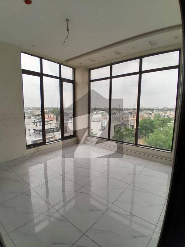 4 Marla Brand New Flat For Rent (Lift Service Available)