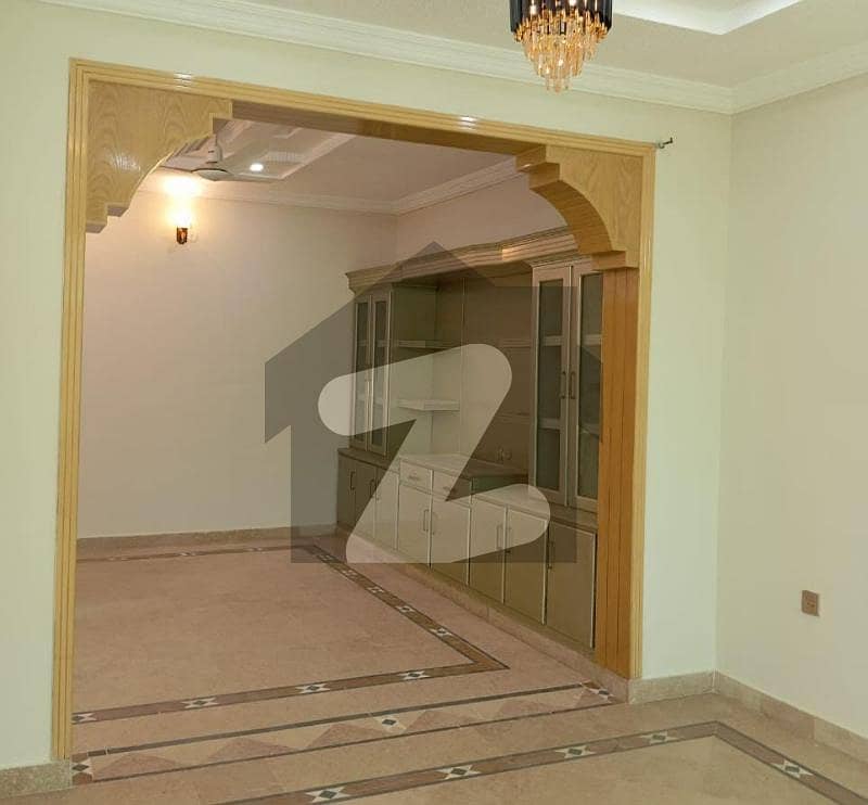 House Of 20 Marla Is Available For sale In G-13