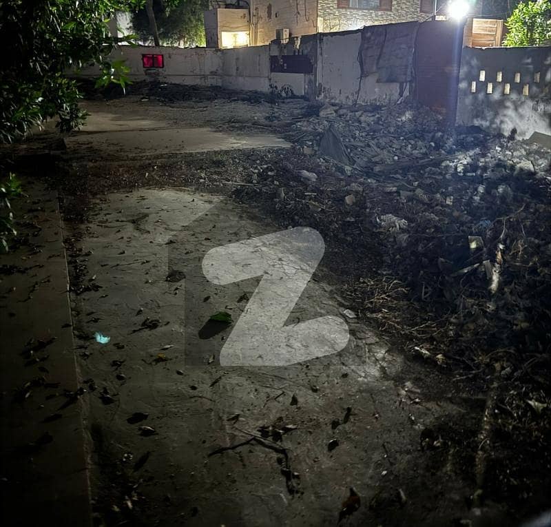 PLOT DARAKHSHAN VILLA PHASE 6 DHA KARACHI. PLOT DARAKHSHAN VILLA PHASE 6 DHA KARACHI.