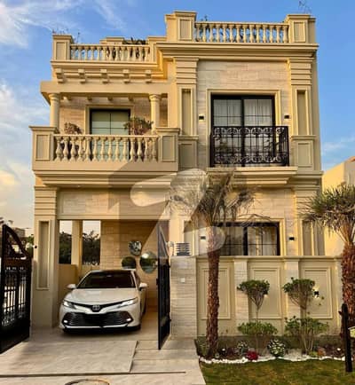 5 Marla House For Sale In Park View City Near Park Mosque 3 Bed, 4 Bath Premium Location