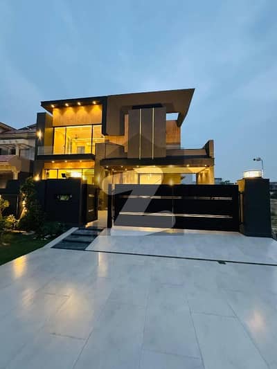 1 Kanal Modern Luxury House for Rent in DHA Phase 4 Prime Location | Stylish & Spacious