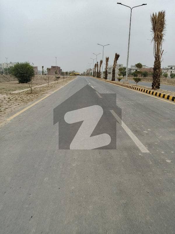 10 Marla plot available full possession full paid 10 Marla plot available full possession full paid