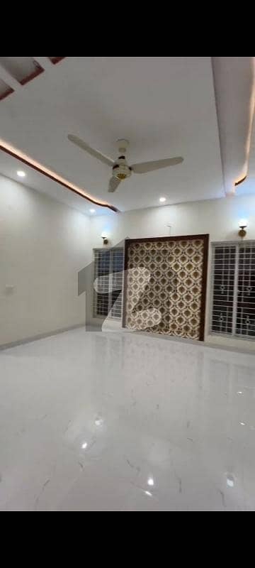 10 Marla Beautiful Spanish House For Sale In A Block Central Park Lahore