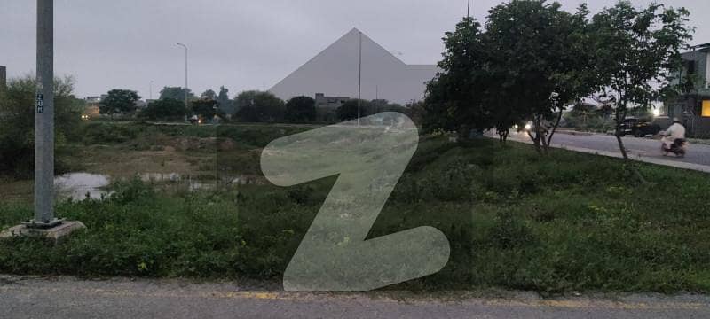 DHA Commercial Plot Urgent Disposal Investor Alert DHA Commercial Plot Urgent Disposal Investor Alert