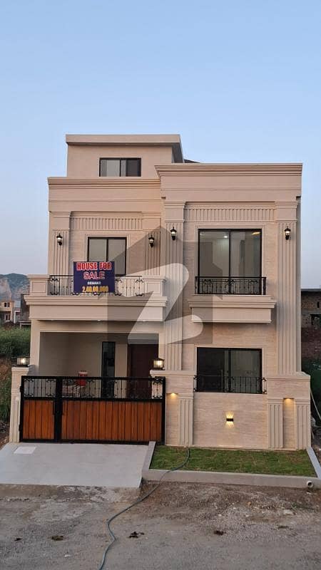 5 Marla Luxury House For Sale 5 Marla Luxury House For Sale