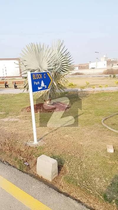 ایس