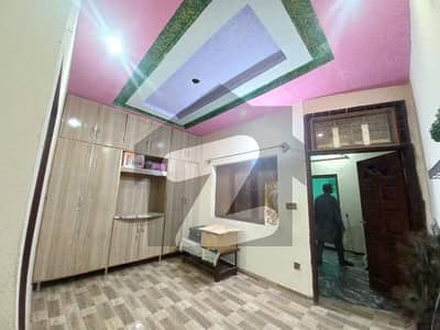 سمیع ٹاؤن لاہور میں 2 کمروں کا 2 مرلہ مکان 95.0 لاکھ میں برائے فروخت۔