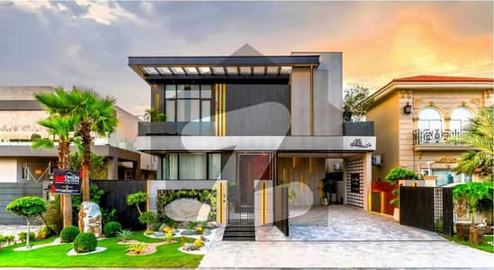 Charming 5-Bedroom 10 Marla House In DHA With Modern Comfort With Stylish Finishes