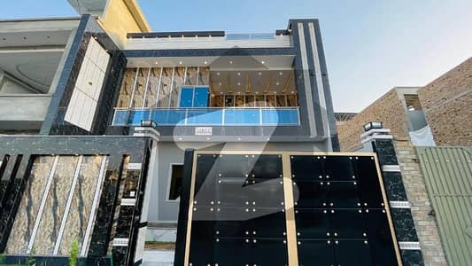 8 Marla House is Available for Sale In