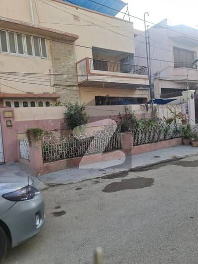 گلشنِ اقبال - بلاک 3 گلشنِ اقبال,گلشنِ اقبال ٹاؤن,کراچی میں 7 کمروں کا 2 مرلہ مکان 8.5 کروڑ میں برائے فروخت۔