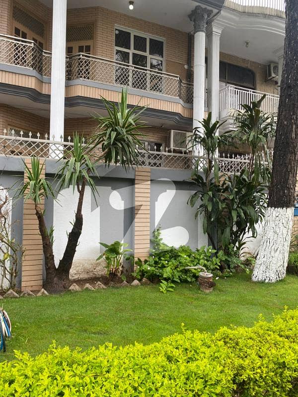 4-BED,4-BATH PORTION RENT G-10/3 NEAR F-10, TOP LOCATION 4-BED,4-BATH PORTION RENT G-10/3 NEAR F-10, TOP LOCATION