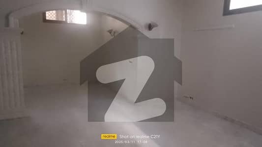 شاہراہِ فیصل کراچی میں 1 کنال دفتر 12.0 لاکھ میں کرایہ پر دستیاب ہے۔