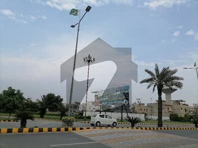 Prime Location Residential Plot Of 10 Marla Available In Park View City - Diamond Block