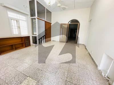 Upper Portion For Rent