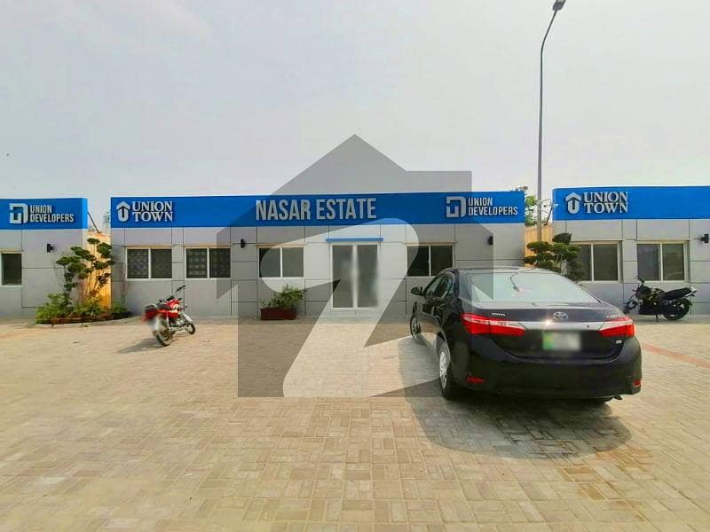 10 Marla Plot Available For Sale