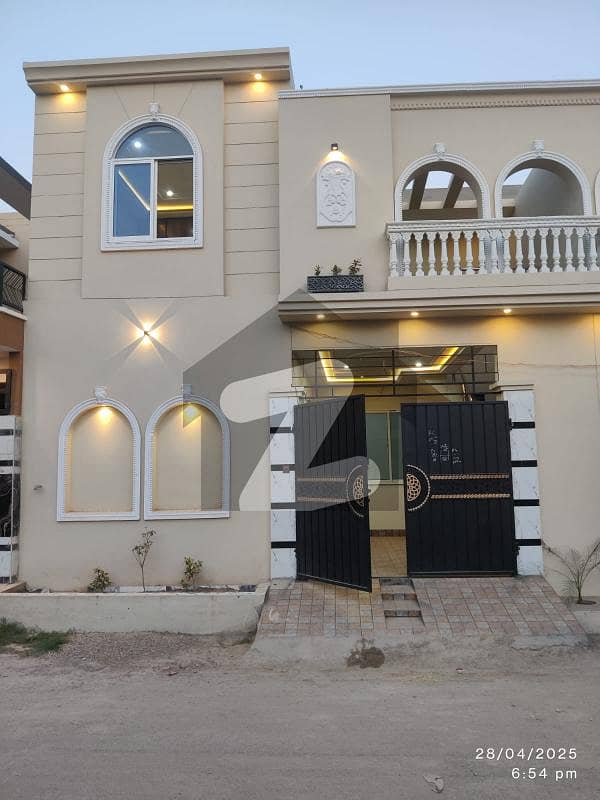 Centrally Located House In Shalimar Colony Is Available For sale