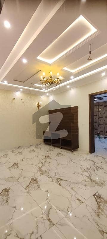 4 Marla Brand New House In C Block Owner Builder House