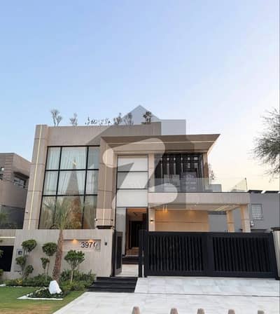 ایچ بی ایف سی ہاؤسنگ سوسائٹی لاہور میں 5 کمروں کا 1 کنال مکان 6.15 کروڑ میں برائے فروخت۔