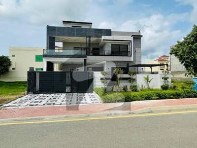 14 Marla Ultra-Modern House For Sale In New Metro City Kharian Luxury At Its Best!