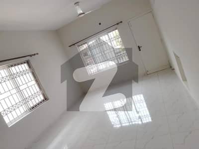 G. 9 Upper Portion For Rent 3 Bed