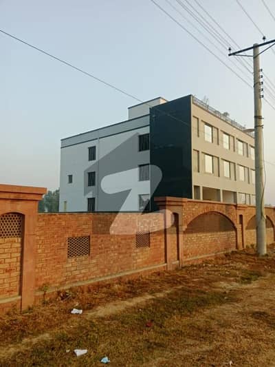 2 Kanal Building For sale