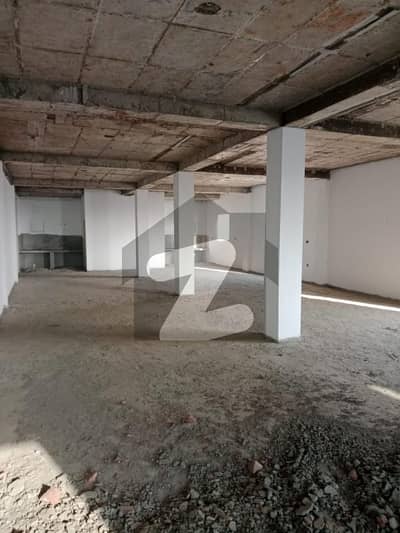 2 Kanal Building For sale