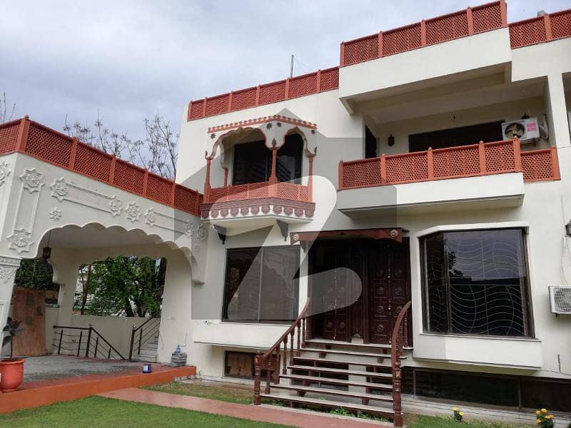 Beautiful House Is For Rent In F-8 Beautiful House Is For Rent In F-8